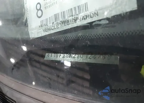 2001 Toyota Camry Xle V6 из США, поврежденный, VIN 4T1BF28K21U124768